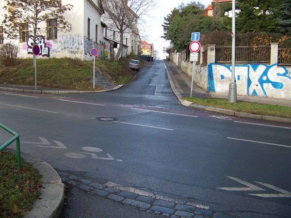 The photo for Vyřešené: Legalizace Hradešínská.